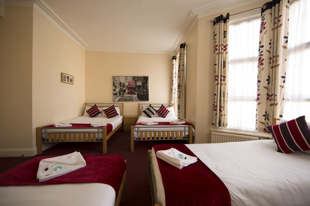 Royal Guest House 2 Hammersmith London Exterior photo