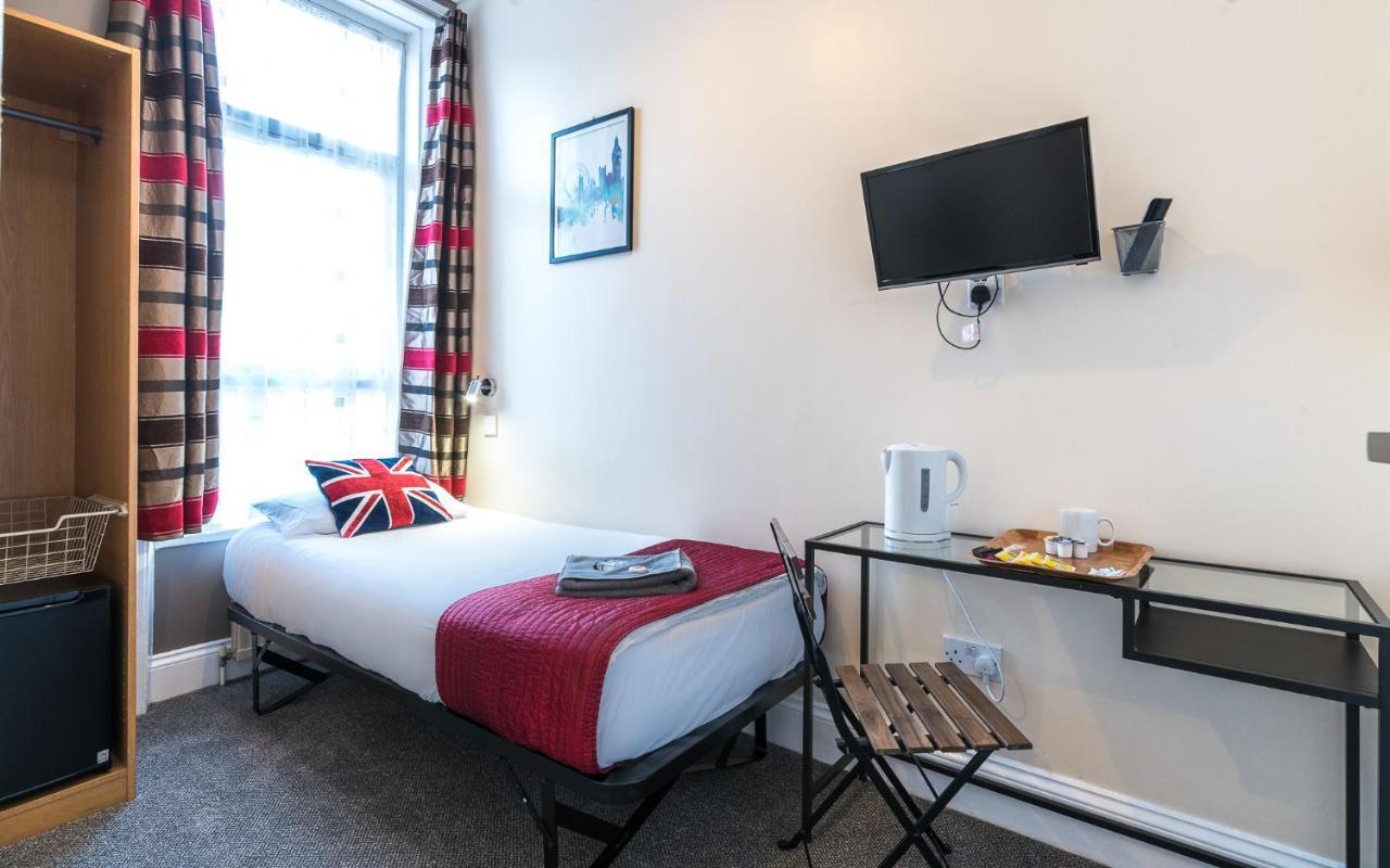Royal Guest House 2 Hammersmith London Exterior photo
