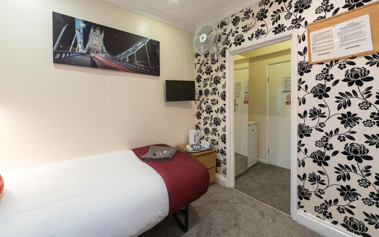 Royal Guest House 2 Hammersmith London Exterior photo