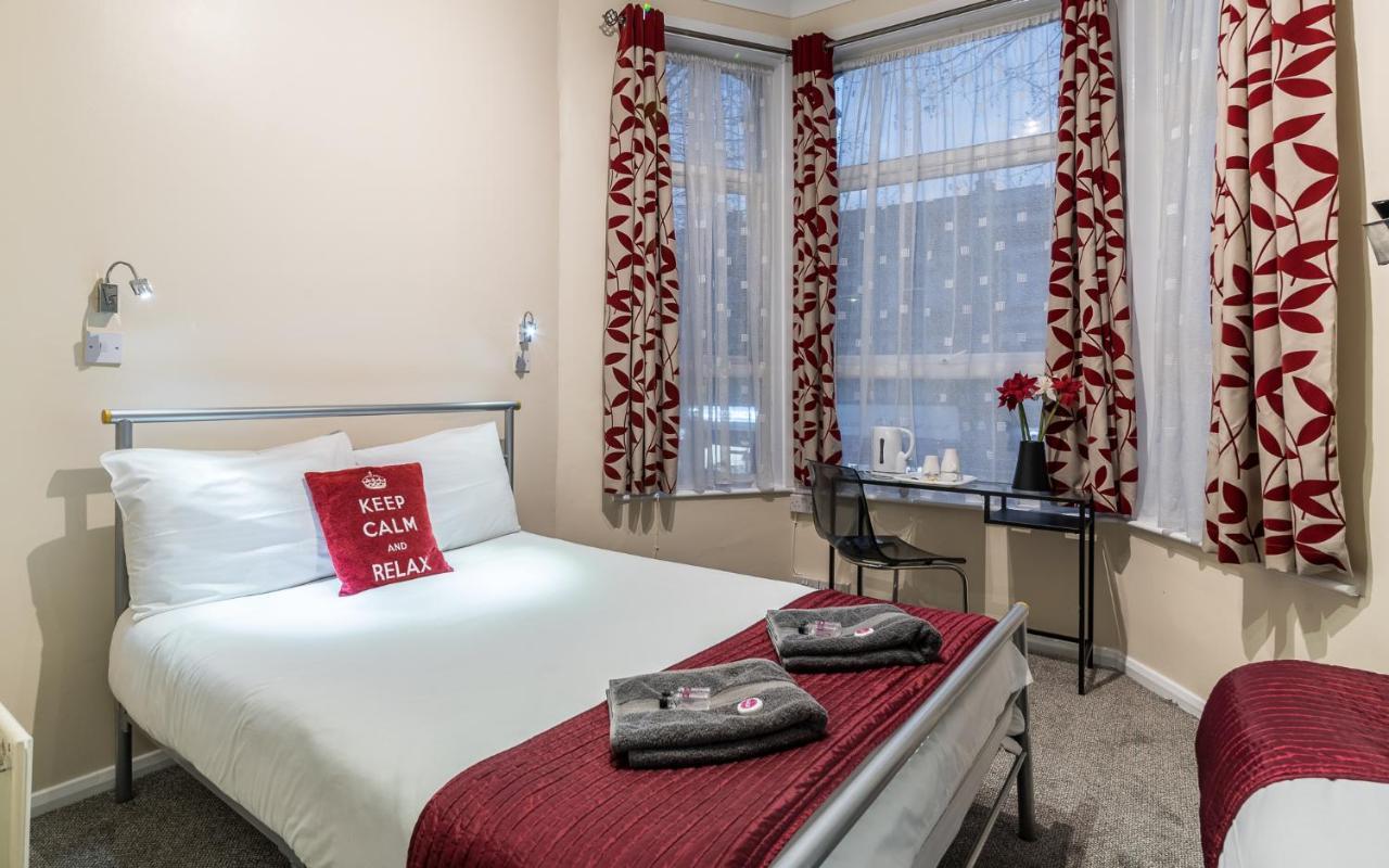 Royal Guest House 2 Hammersmith London Exterior photo