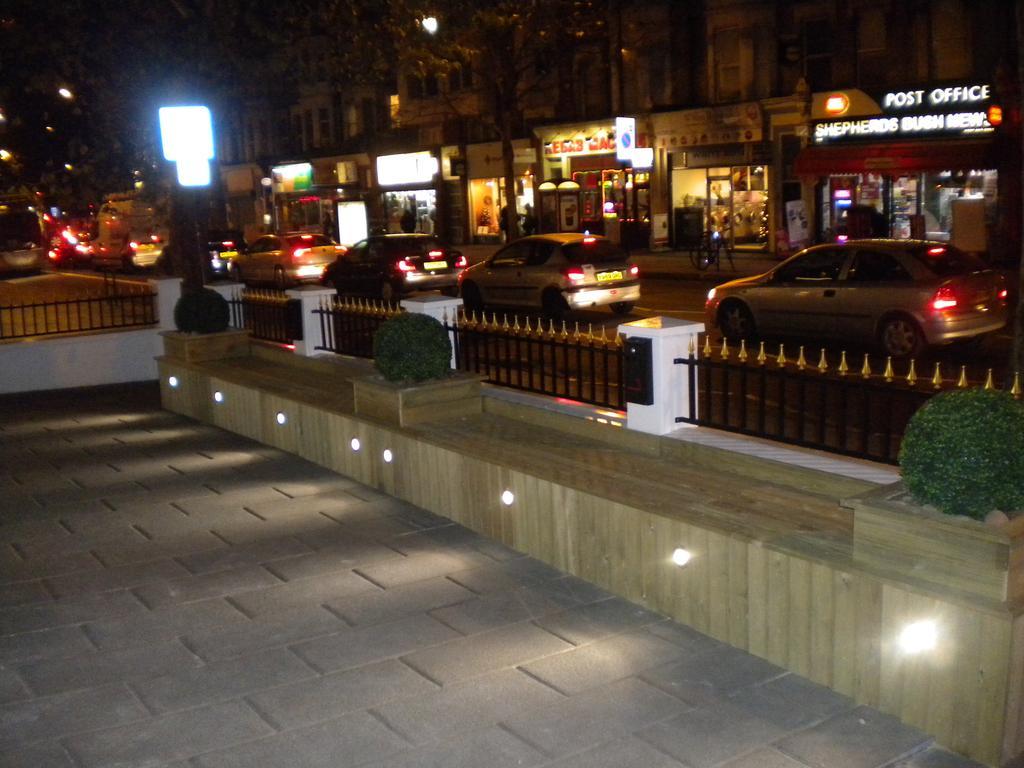 Royal Guest House 2 Hammersmith London Exterior photo